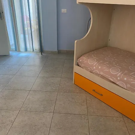 Apartament Shkoder Albanie Appartamento *